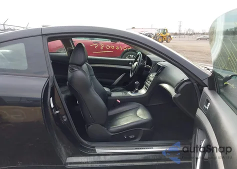 2009 Infiniti G37X z USA, uszkodzony, nr VIN JNKCV64F79M654174